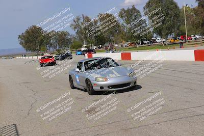 media/Mar-29-2025-Speed Ventures (Sat) [[9900210f0d]]/Purple/Grid and Front Straight/